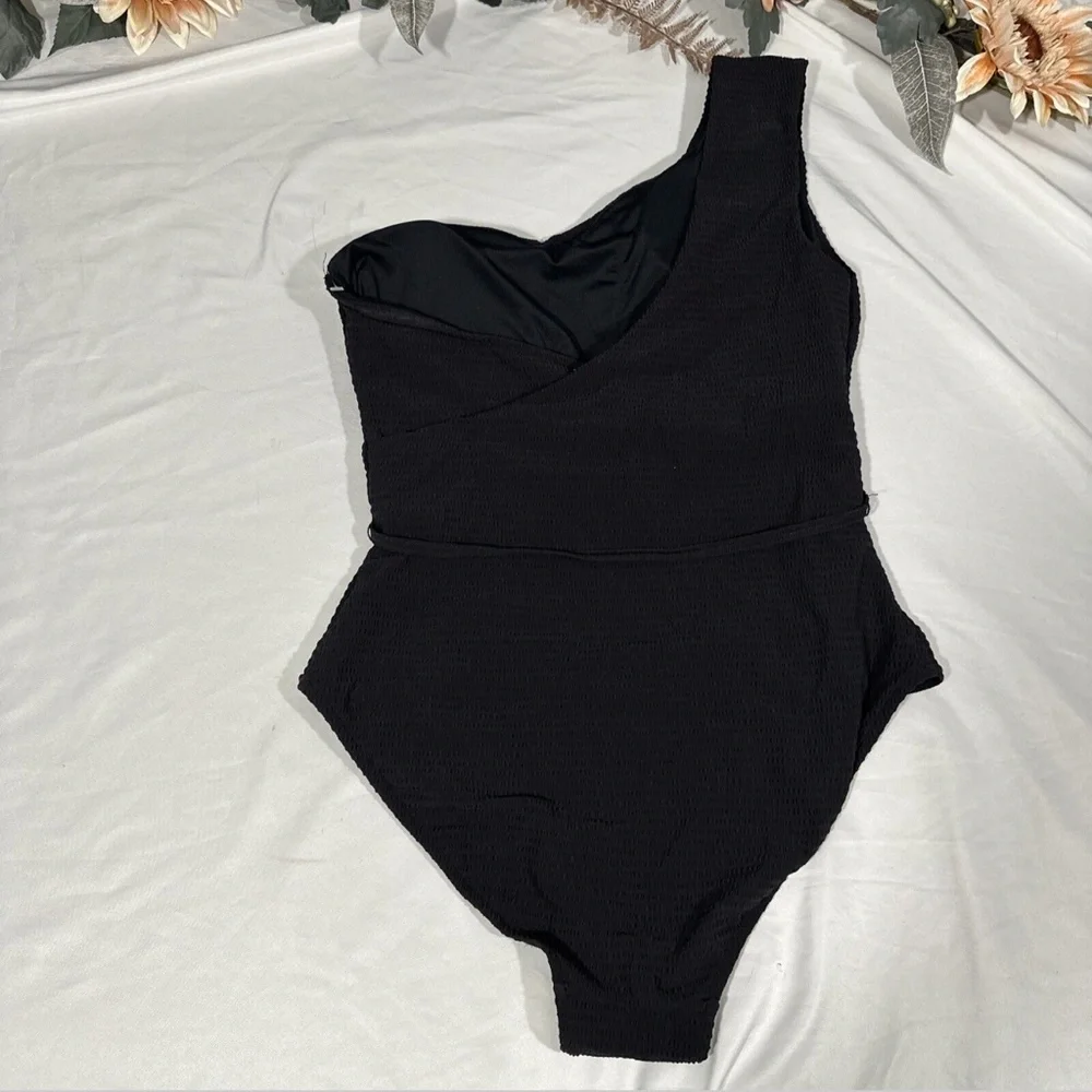 NEW $150 Sea‎ Level [ 8 US ] Messina One Shoulder One Piece Swimsuit Black